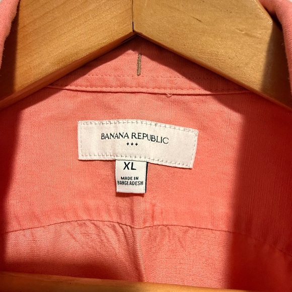 Banana Republic bundle. 2 shirts - Yellow and Coral/Pink Casual Button Down - Picture 4 of 4